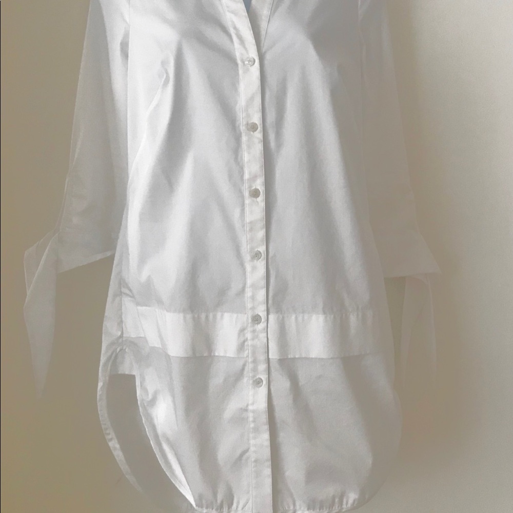 Karen Millen  shirttail blouse NWT orig  $190 SZ 4